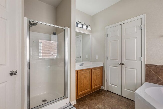 Building Photo - 2500 White Stallion Way