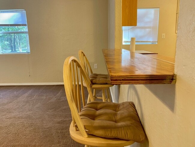 Building Photo - 2BR/1BA home available for rent on beautifully wooded lot in Vernon!