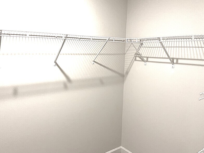 Building Photo - 548 Crowder Pl