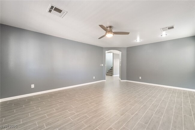 Building Photo - 11981 Fairfax Ridge St