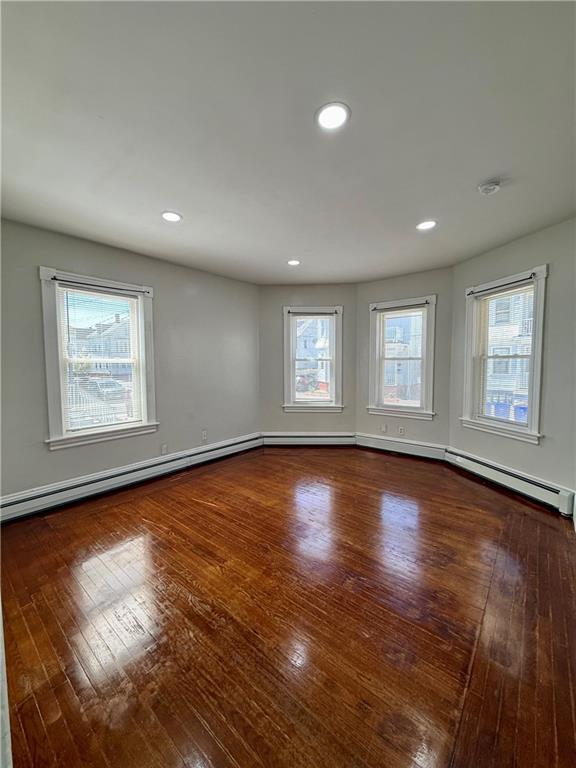 Building Photo - 1-59 Robin St