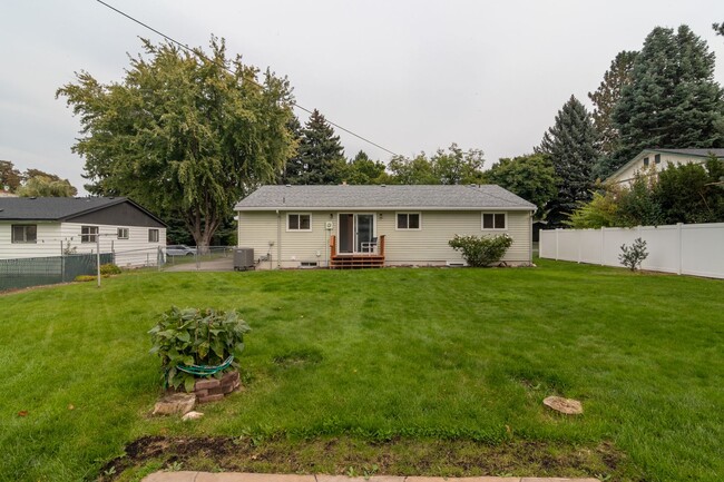 Building Photo - **Coming Soon** Spokane Valley 3 Bed 2 Bath updated home Oversized Lot RV Parking