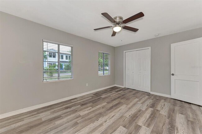 Building Photo - 1891 Prospect St