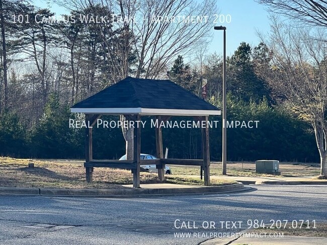 Building Photo - 101 Campus Walk Trl