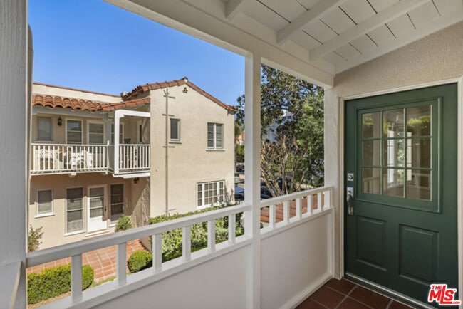 Building Photo - 1009 S Bedford St