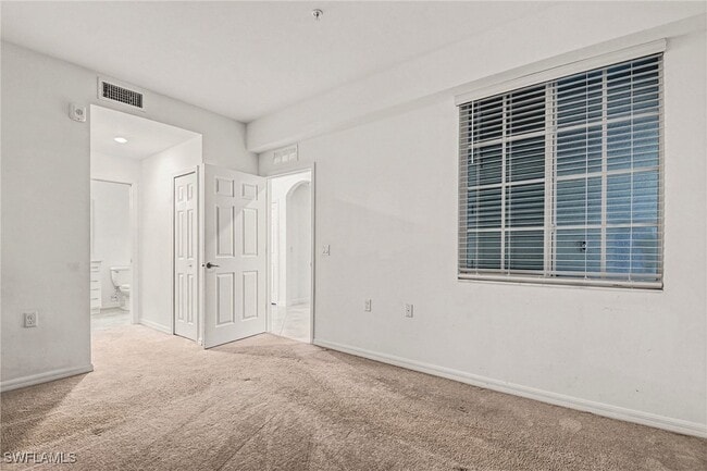 Building Photo - 43060 Greenway Blvd