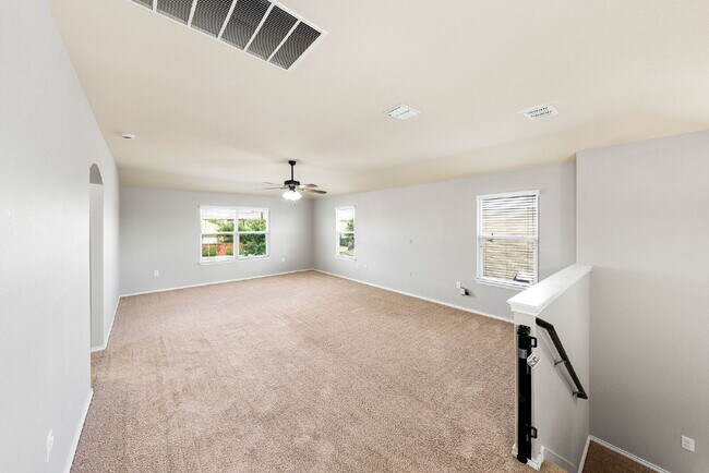 Building Photo - Welcome to The Bowen Floor Plan - 2 WEEKS ...