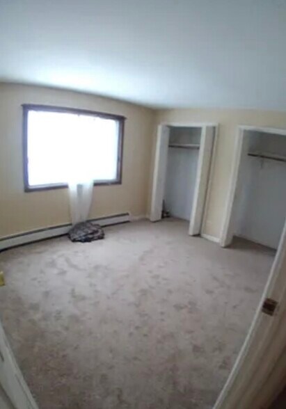 Building Photo - 12818 Hill Dr