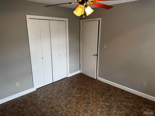 Building Photo - 8810 Fowler Ave