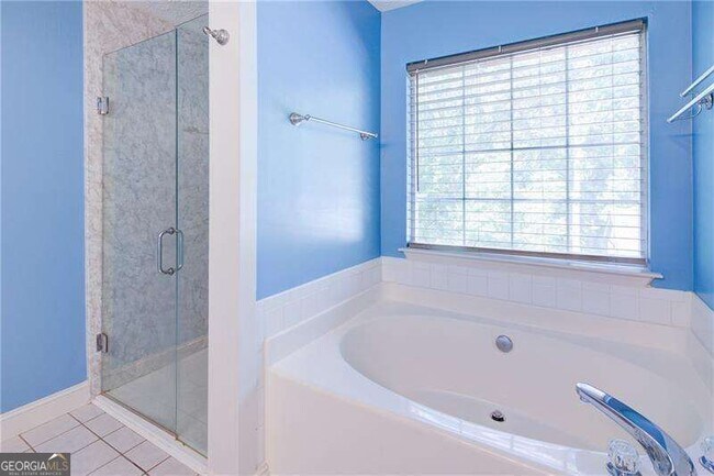 Building Photo - 4267 Riviere Point