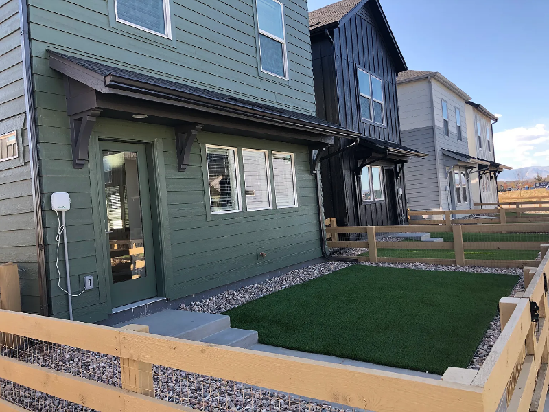 Building Photo - 3260 Crusader St