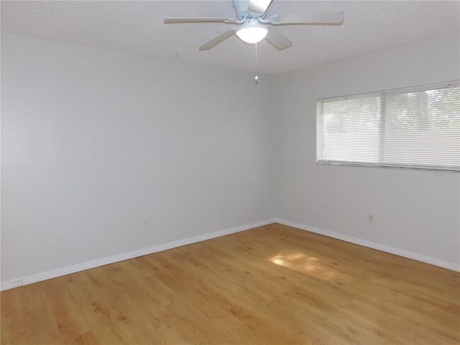 Building Photo - 2420 Winding Creek Blvd