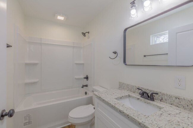 Building Photo - Live where Chattanooga comes alive!