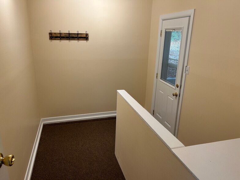 Building Photo - 26 Elkmont Dr