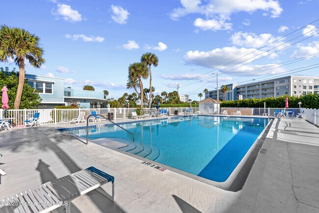 Building Photo - 55 Sea Park Blvd