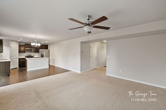 Building Photo - 10898 Rowley Dr