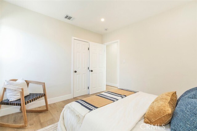 Building Photo - 8881 Morehart Ave