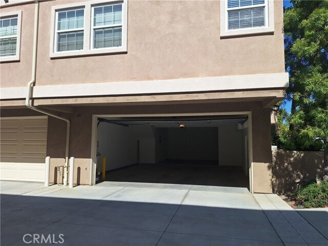 Building Photo - 1409 Lomita Blvd