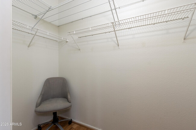 Building Photo - 16013 S Desert Foothills Pkwy