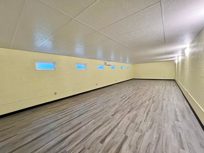 Building Photo - 3005 Hickory Tree Pl
