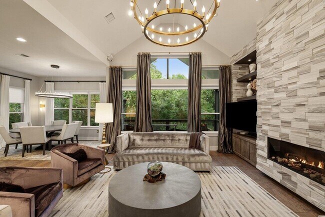 Building Photo - 3018 Sunridge Dr