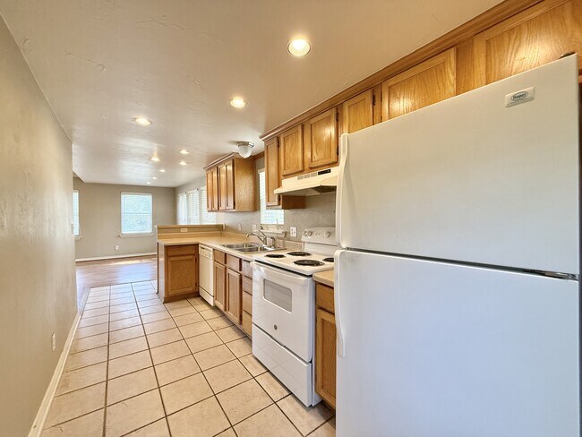 Building Photo - 2604 NW 50th St