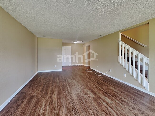 Building Photo - 6031 Draycott Dr