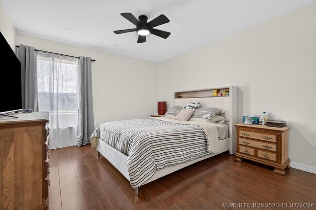 Building Photo - 5758 Benbow Ct