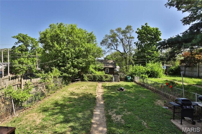 Building Photo - 6059 Odell St