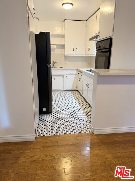 Building Photo - 6013 Carlton Way