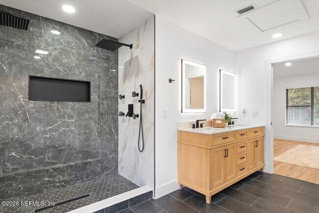 Building Photo - 12326 Arbor Dr