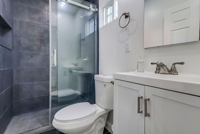 Building Photo - 6504 W 84th Pl