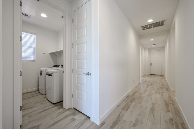 Building Photo - Recently Build 4-Bedroom Home in Goodyear with Upgrades & Resort-Style Amenities
