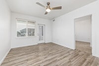 Building Photo - 13331 Packard Dr