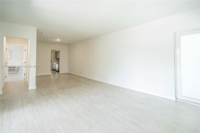 Building Photo - 1185 98th St