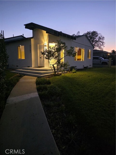 Building Photo - 7767 Independence Ave