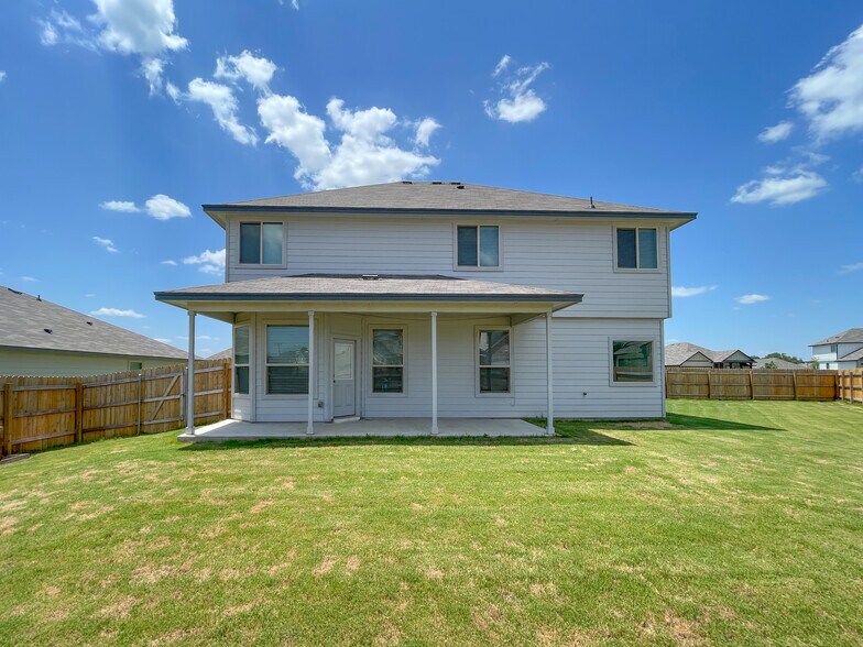 Building Photo - 5700 Foggy Lagoon Dr