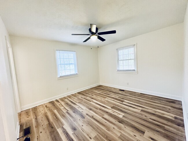 Building Photo - 2689 Fowler School Rd