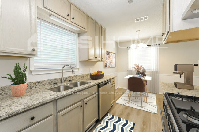 Building Photo - 5339 Kemper Pl