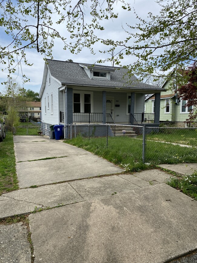 Building Photo - 4814 Arabia Ave