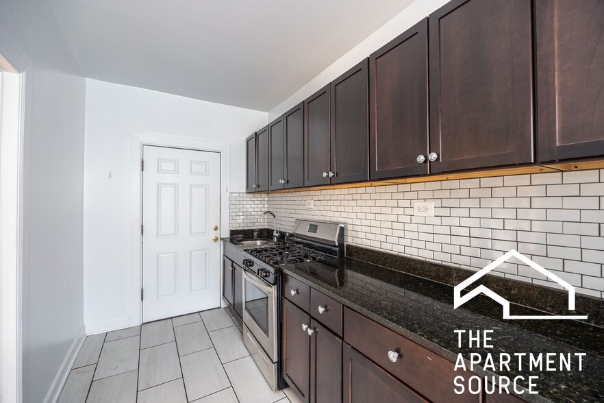 Building Photo - 6346 N Magnolia Ave