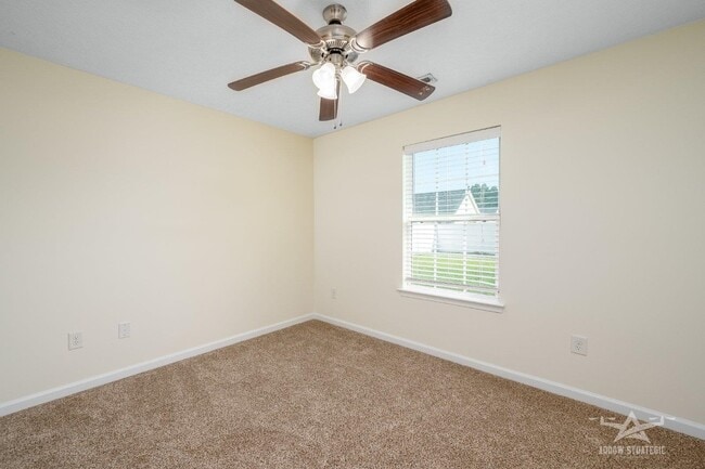 Building Photo - 170 Woodland Pk Lp