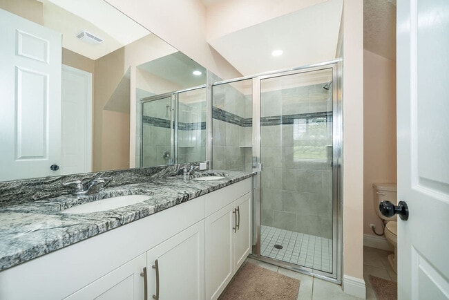 Building Photo - 1660 Tropical Palms Cir