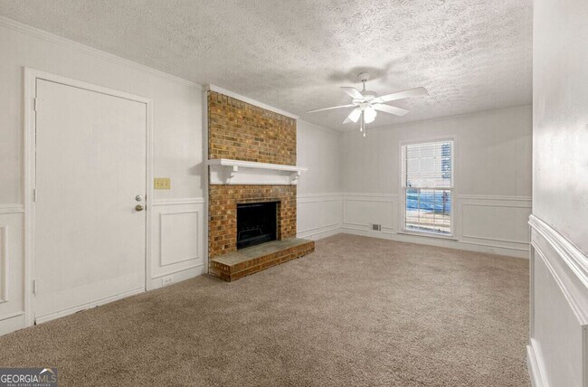 Building Photo - 1432 Fieldgreen Overlook