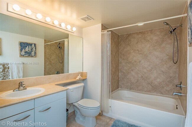 Building Photo - 2080 S Ocean Dr