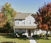 Building Photo - 29 Foxglove Dr