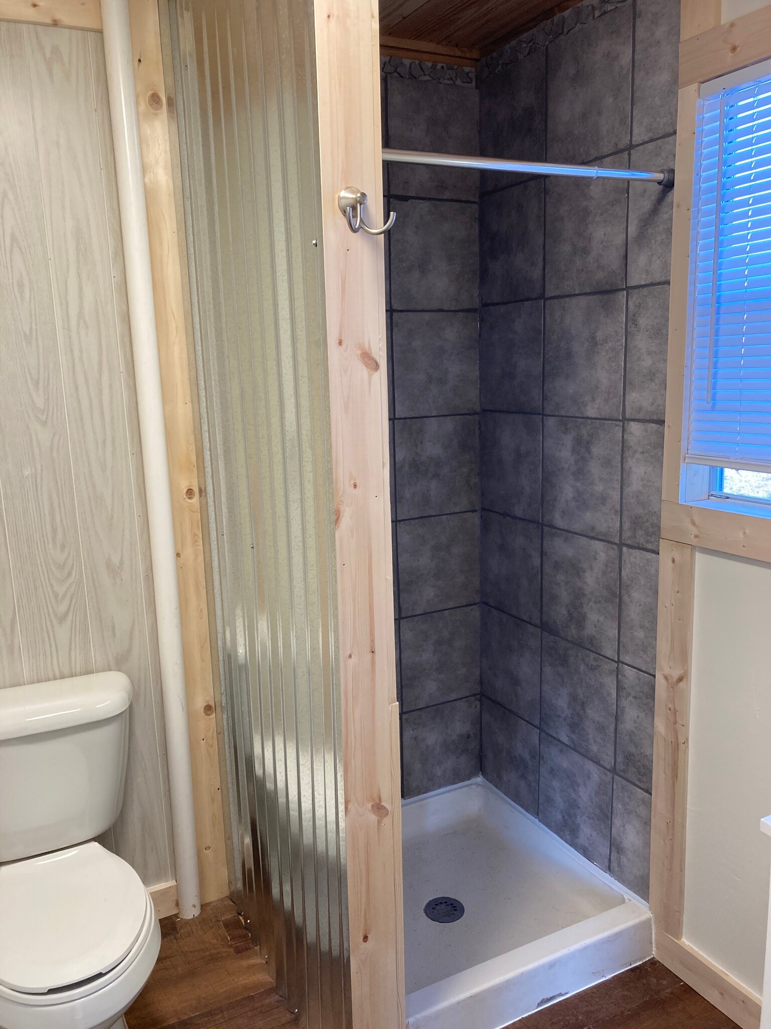 Step in shower - 7778 FM 3025