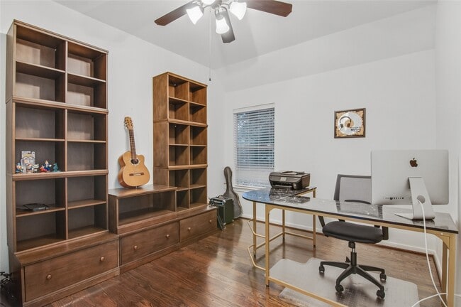 Building Photo - 3 N Arrow Canyon Cir