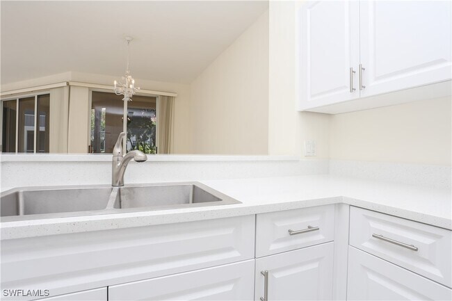 Building Photo - 700 L'Ambiance Cir