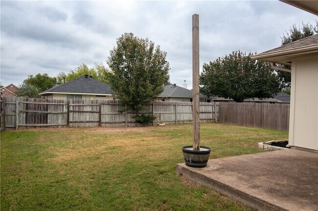 Building Photo - 3739 Marielene Cir
